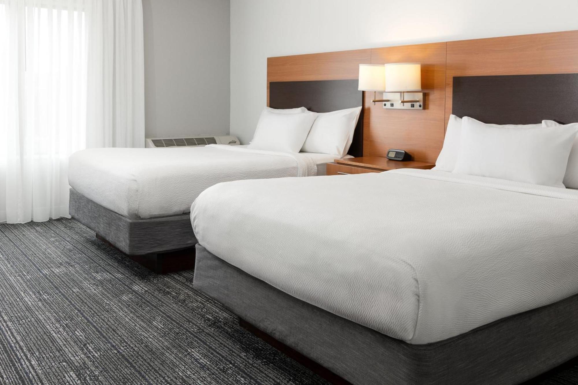 Towneplace Suites By Marriott Erie Exterior photo